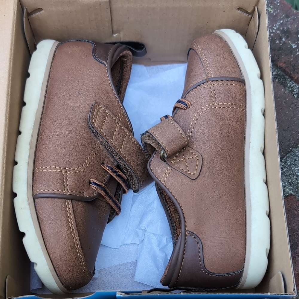 Stride Rite Kids Dress Shoes in Blue Box - Picture 2 of 7